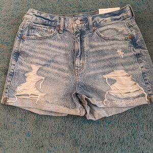 Mom Jean shorts NWT